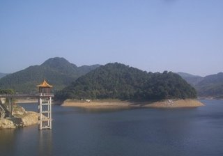 龙山水库