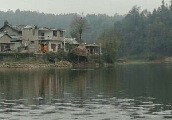 蔡官水塘村水库