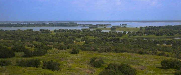 察尔森水库风景区