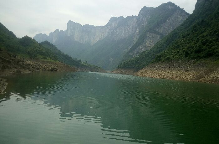 大峡谷杨河坝水库