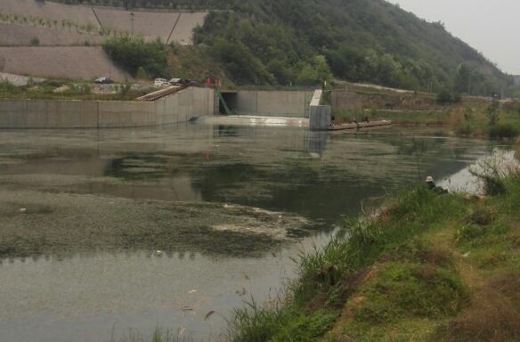 南水北调泄洪口