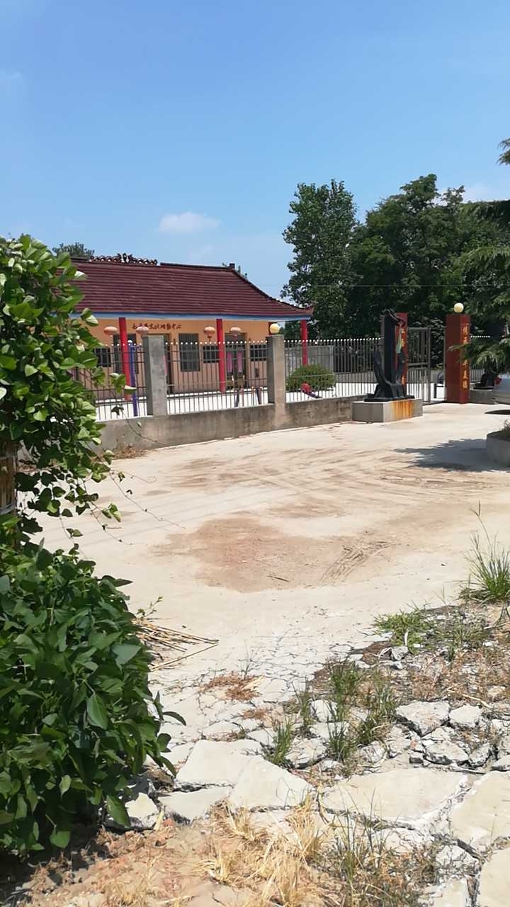 红沥村无名野河