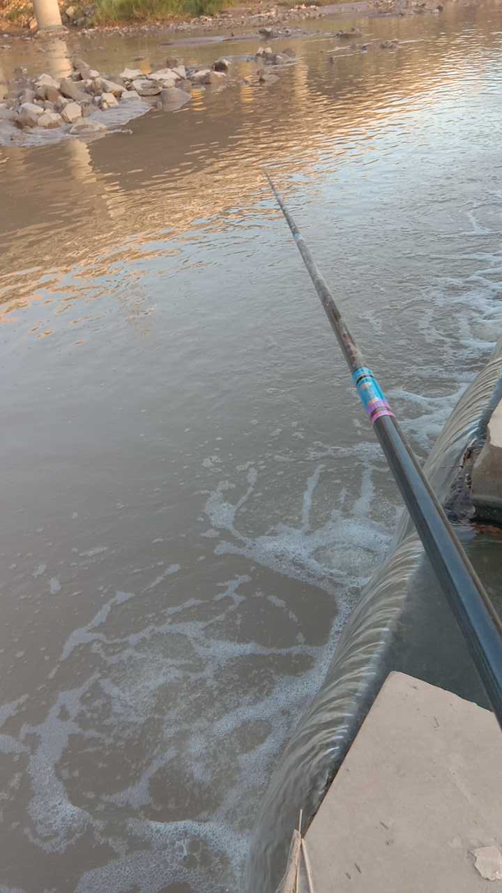 延河侧子沟沟口