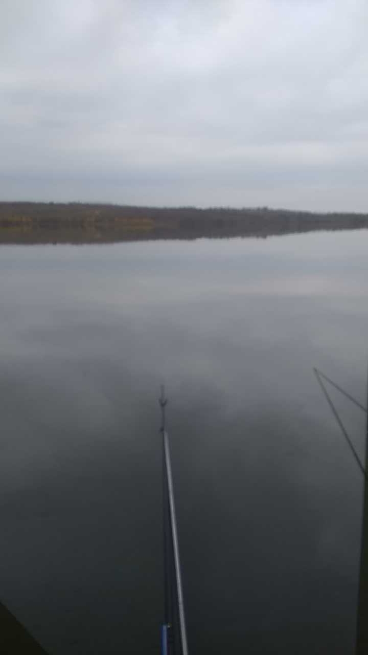 里庄水库铁路桥下