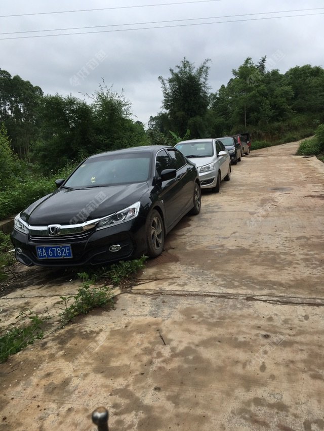 还有几十米就到网箱了看看这