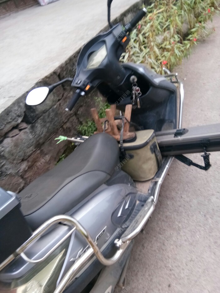 东西已经装好不过看天空有点黑